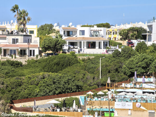 Private Transfer: Benagil to Faro Airport