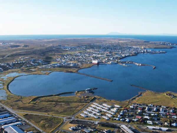 Private Transfer: Reykjavik to Reykjanesbaer