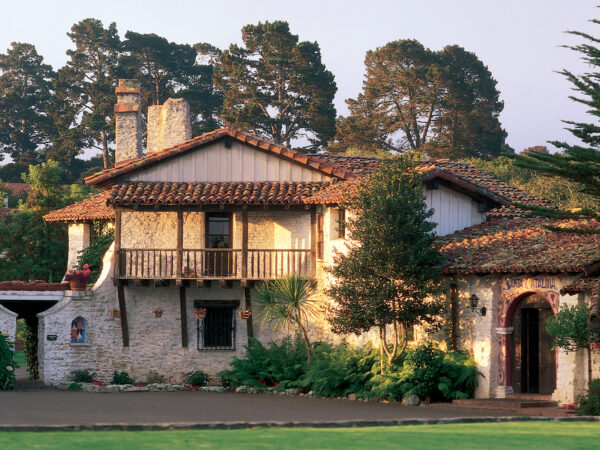 Private Transfer: Long Beach Ca to Monterey Ca