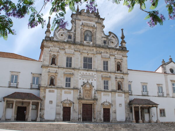 Private Transfer: Santarem to Lisbon Airport