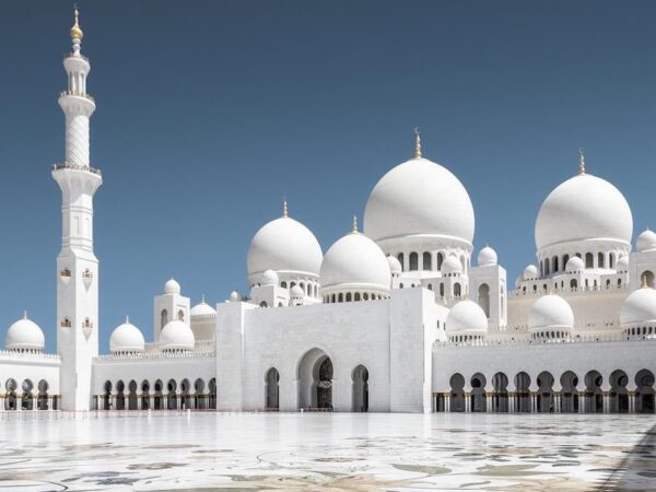 Transfert privé : Mosquée Cheikh Zayed → Aéroport international de Dubaï