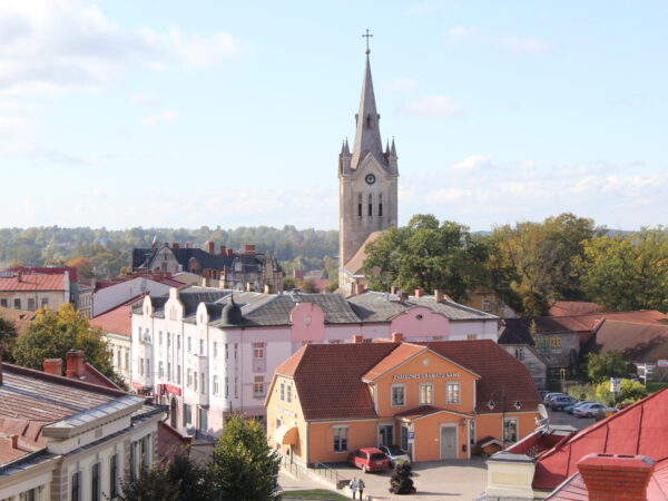 Traslado privado: origen Cesis, destino Tallin Ee