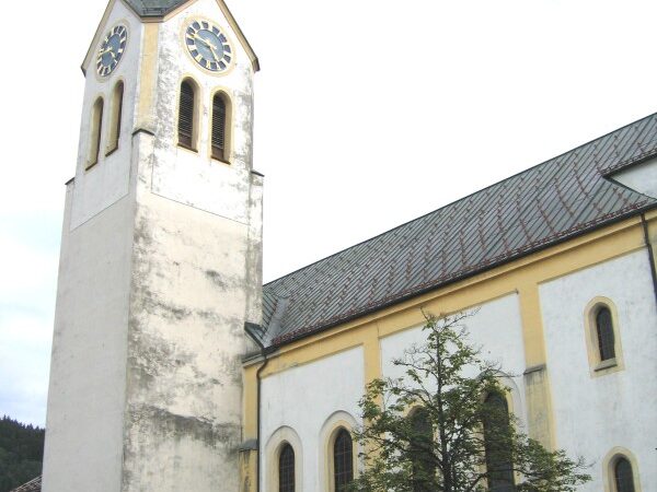Private Transfer: Oberstaufen to Munich Airport