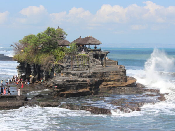 Transfer privado entre Aeroporto Internacional I Gusti Ngurah Rai e Templo de Tanah Lot