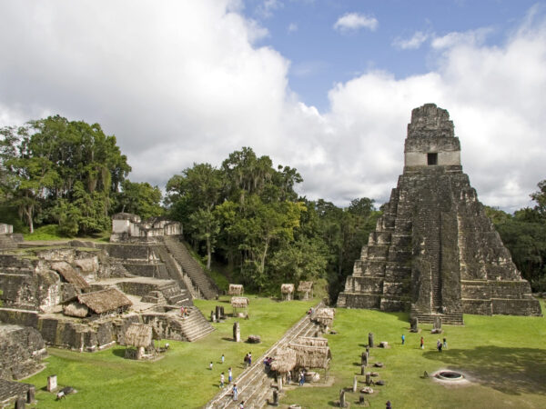 Traslado privado: origen Puerto Quetzal, destino Tikal