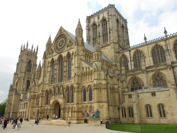 Private Transfer: Manchester Airport to York