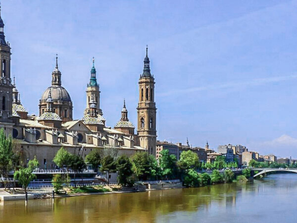 Private Transfer: Valladolid to Zaragoza