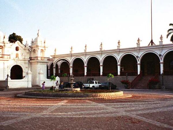 Private Transfer: Caral to Lima