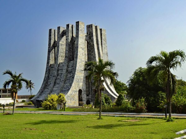 Traslado privado: origen Akosombro, destino Aeropuerto de Kotoka