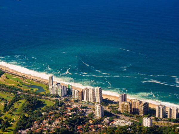 Private Transfer: Ubatuba to Barra Da Tijuca Brazil