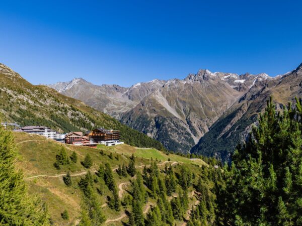 Private Transfer: Soelden to Zurich Airport Ch