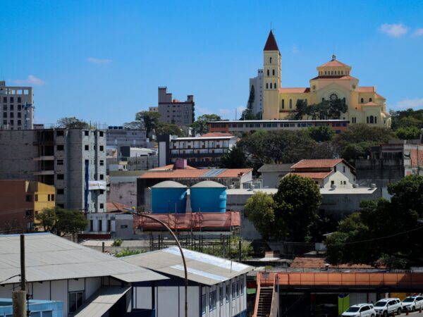 Transfer privado entre Massaguaçu e Aeroporto Internacional de São Paulo