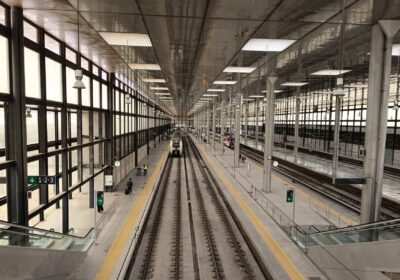 City to city: private transfer or train?